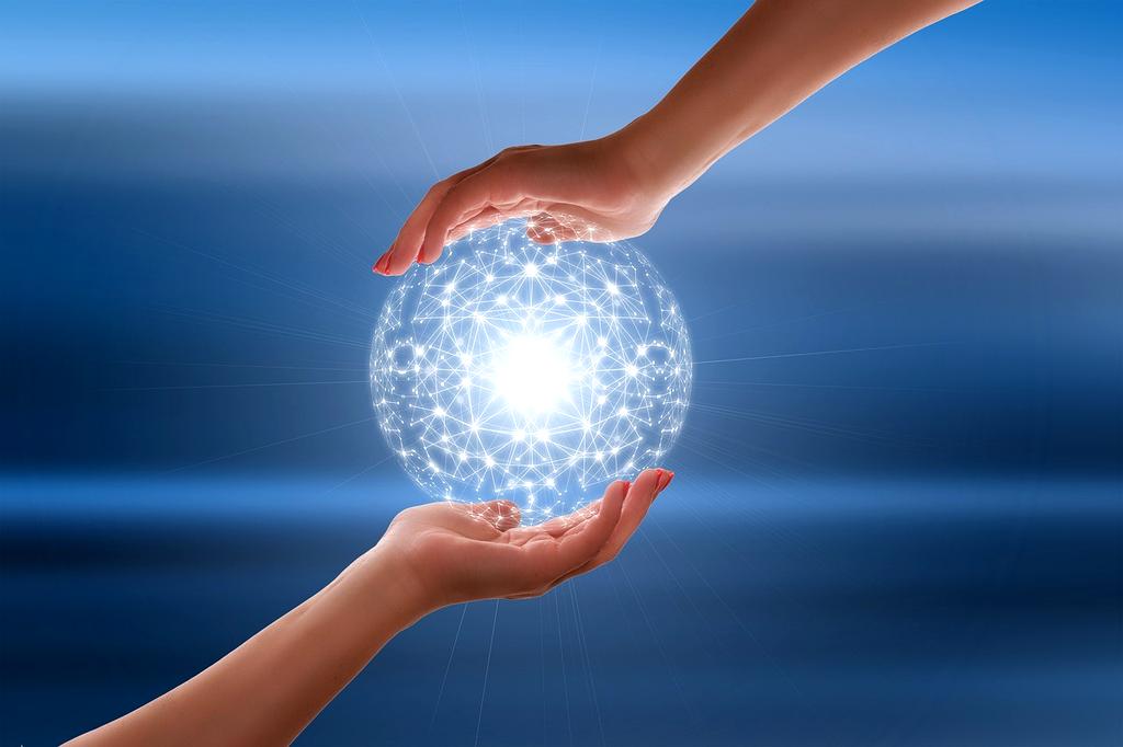 Cloud storage access on mobile phone screen