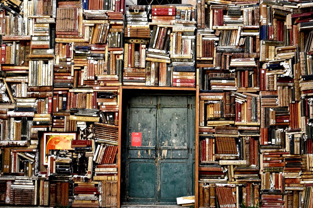 Enterprise-grade molecular storage facility