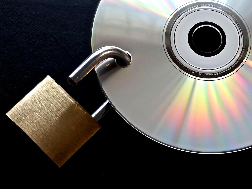 Data backup and restoration process